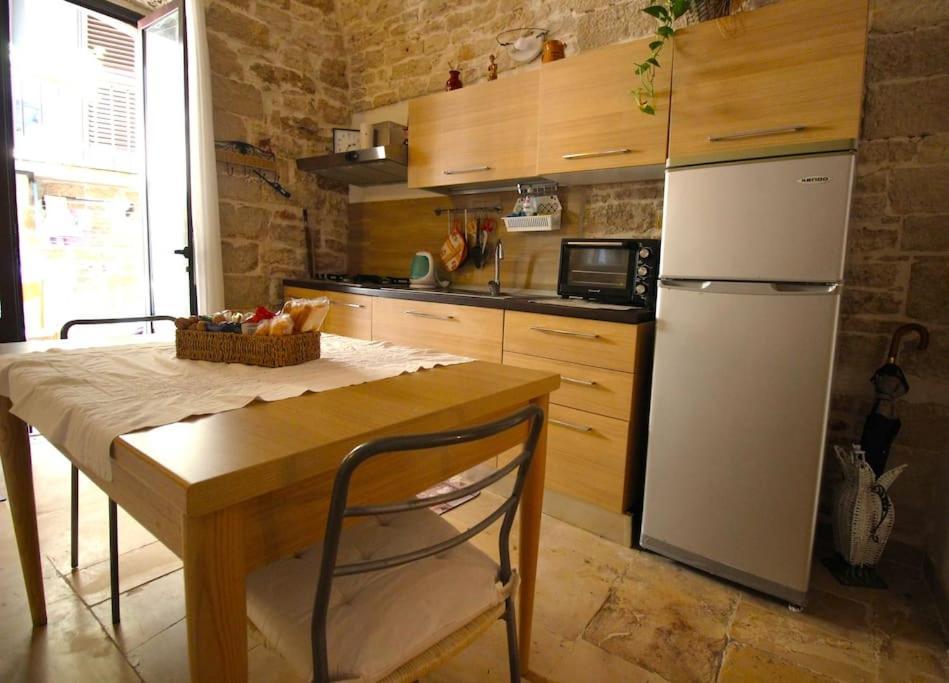 Rubini'S House Hotel Giovinazzo Bagian luar foto
