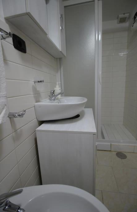 Rubini'S House Hotel Giovinazzo Bagian luar foto