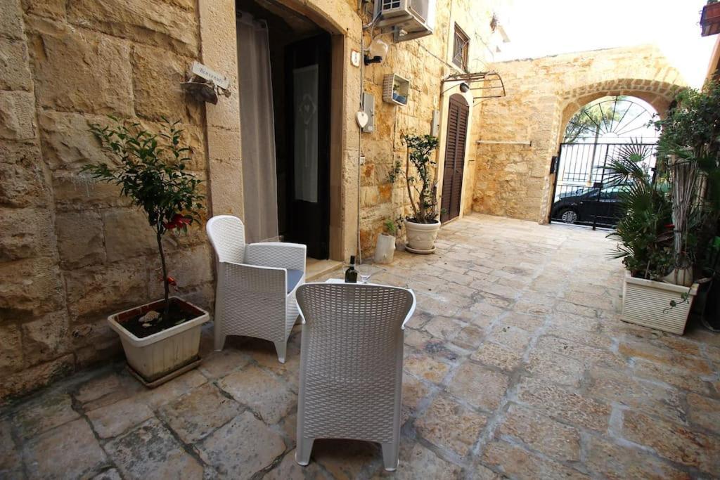 Rubini'S House Hotel Giovinazzo Bagian luar foto