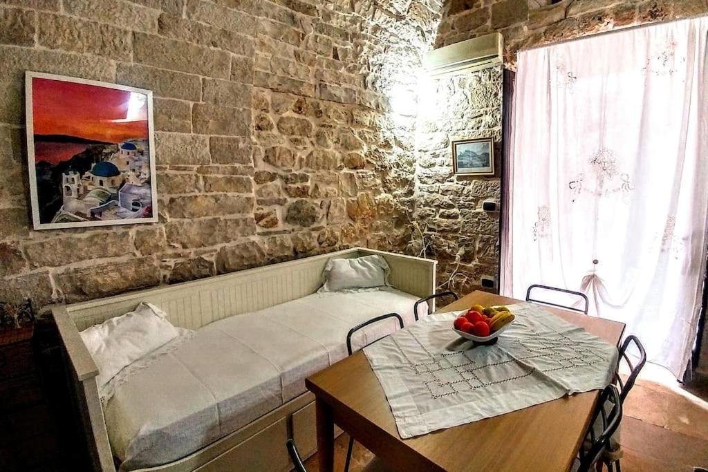 Rubini'S House Hotel Giovinazzo Bagian luar foto