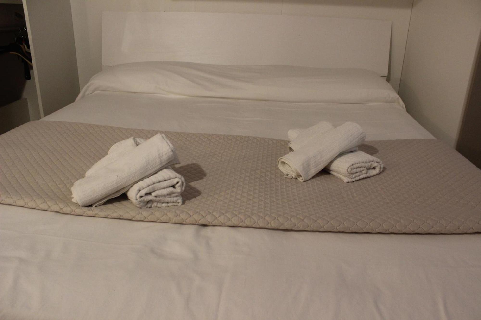 Rubini'S House Hotel Giovinazzo Bagian luar foto