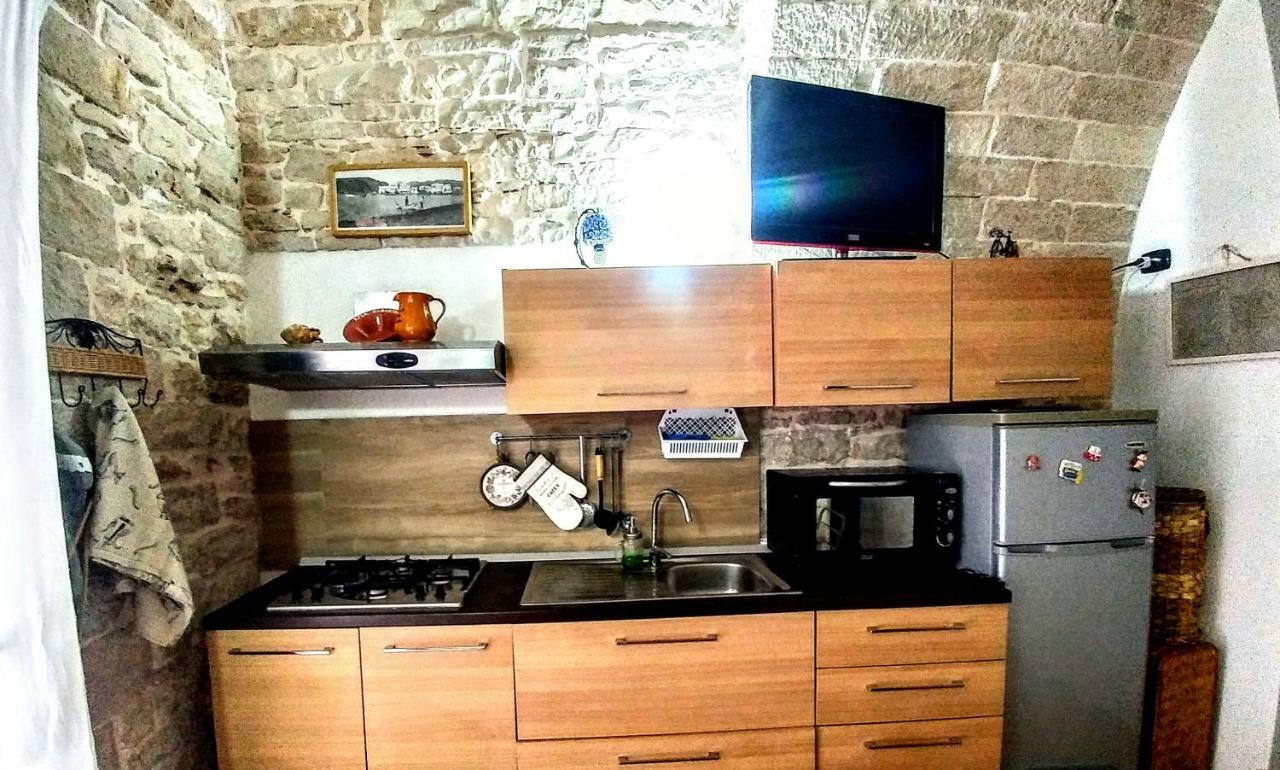 Rubini'S House Hotel Giovinazzo Bagian luar foto